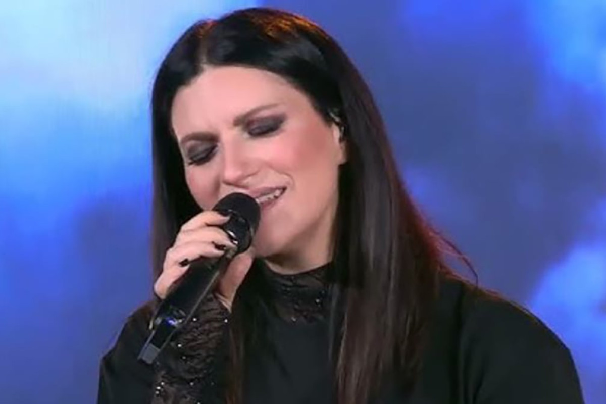 La cantante brasiliana scomparsa a 50 anni: il mondo della musica in lutto e le toccanti testimonianze internazionali