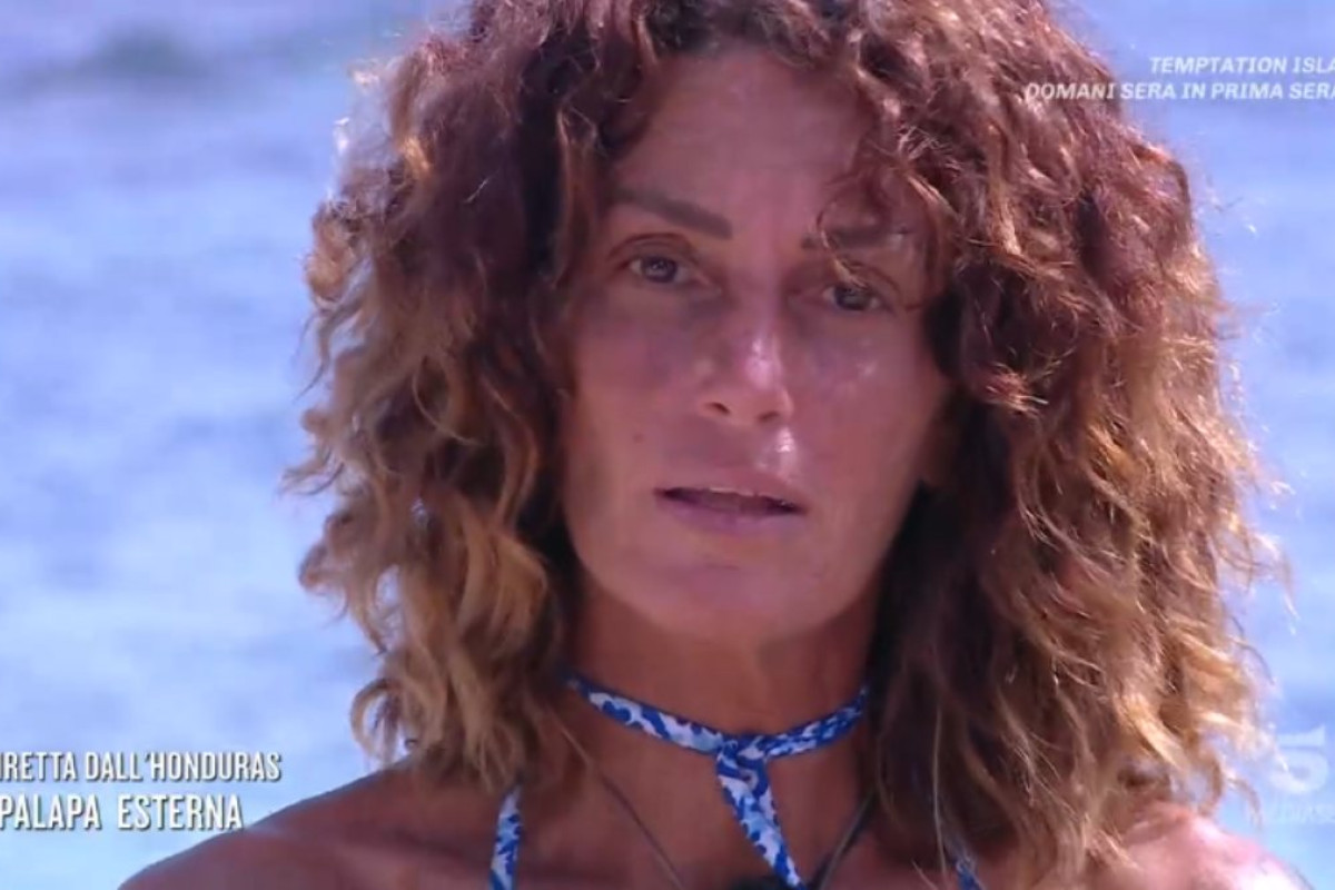 L’Isola dei Famosi: Finale Ricca di Emozioni e il Messaggio Commovente per Cristina Plevani
