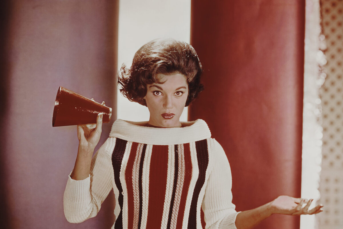 La leggenda del rock and roll Connie Francis è morta a 87 anni lasciando un’eredità musicale profonda
