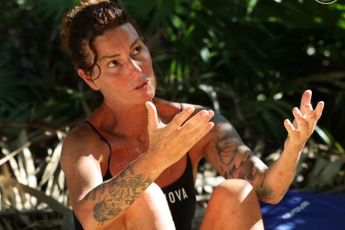 Cristina Plevani sull’Isola: Gonfiore ai piedi e disturbi sorprendenti, cosa sta succedendo davvero?