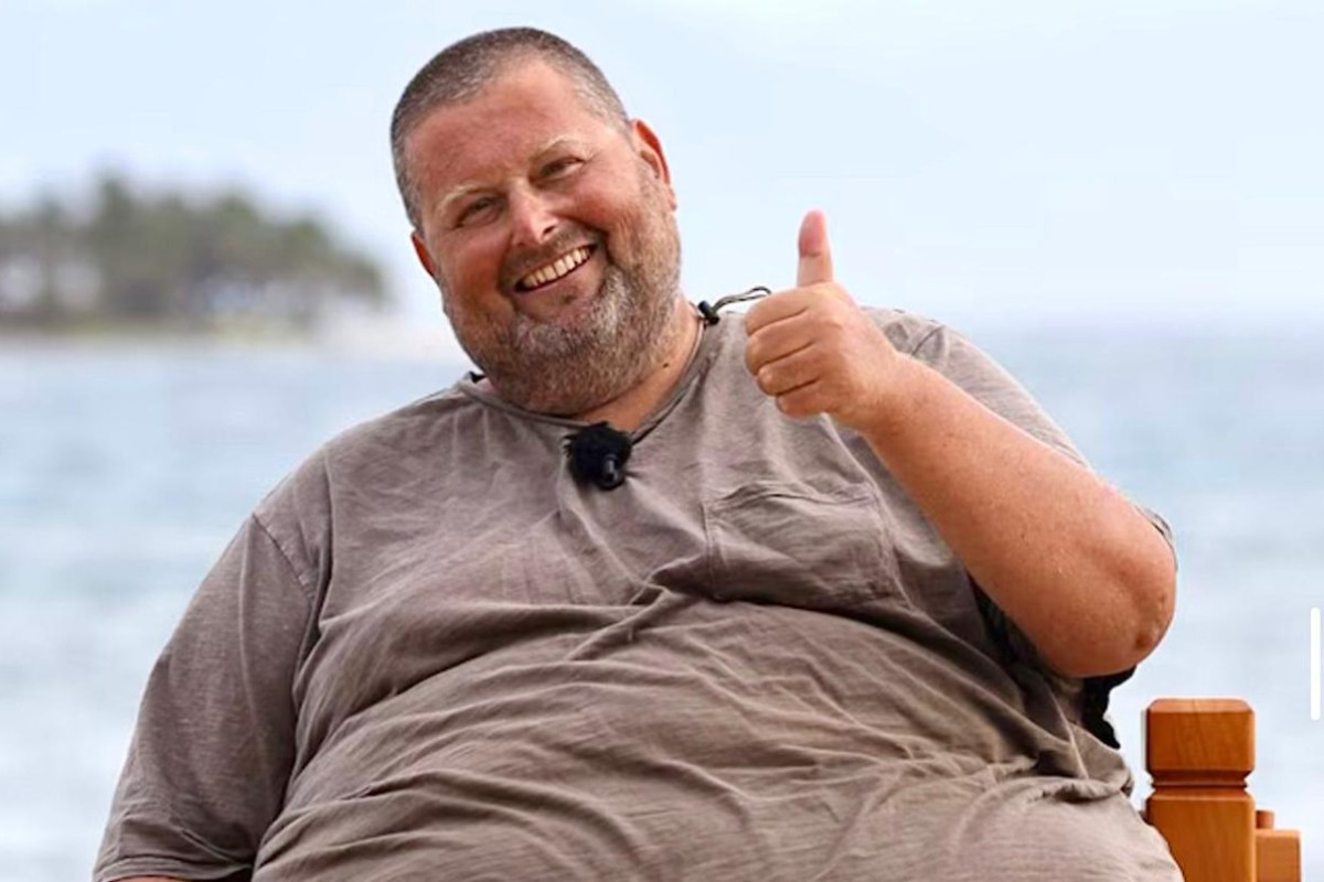 Mario Adinolfi dopo L’Isola: malore e polemiche svelano retroscena clamorosi mai rivelati in TV