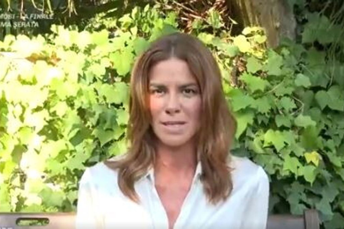 4 di sera weekend debutta su Retequattro con Costanza Calabrese: il format che rivoluzionerà le tue serate!