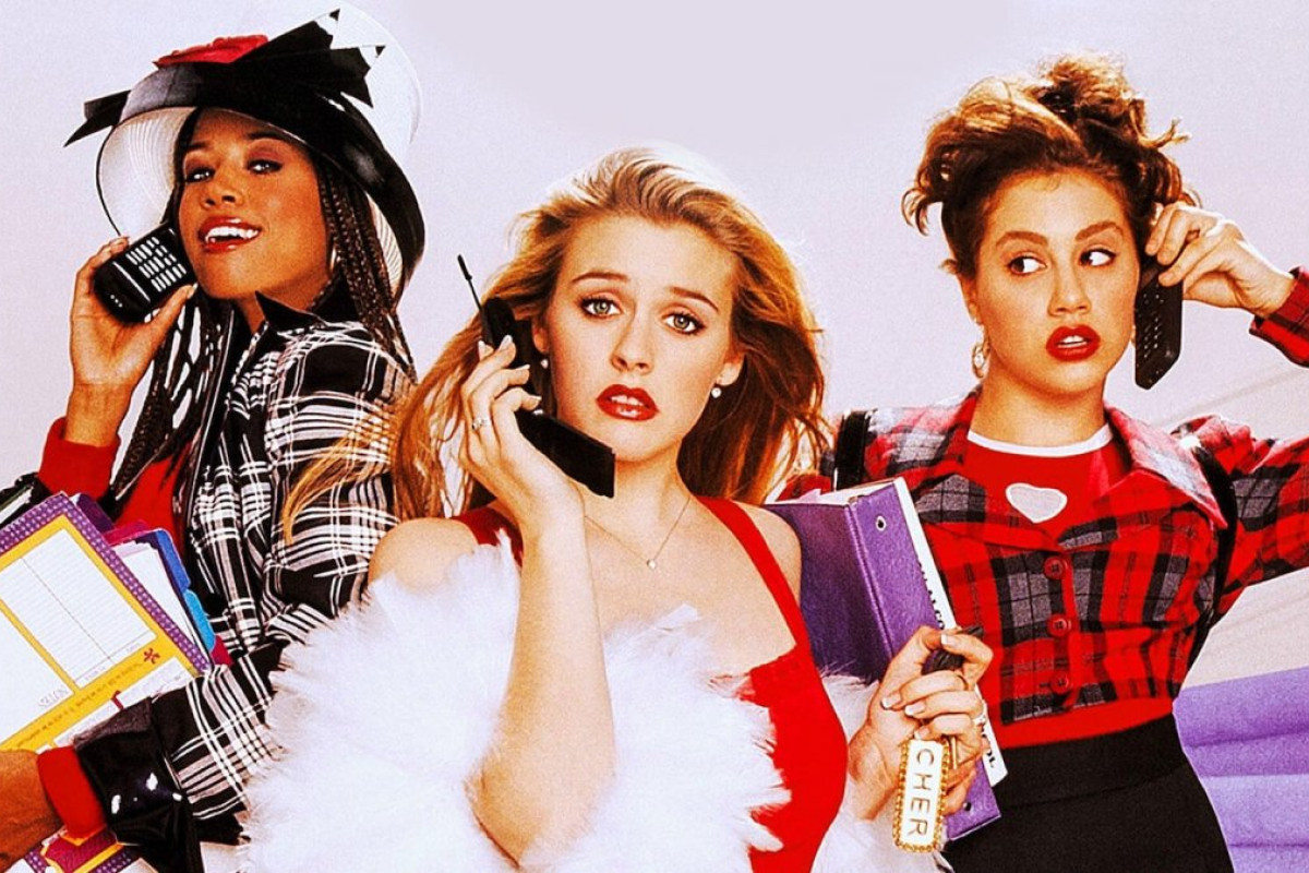 Ragazze a Beverly Hills: festeggia 30 anni con immagini inedite e i migliori ricordi dal set del cult degli anni ’90