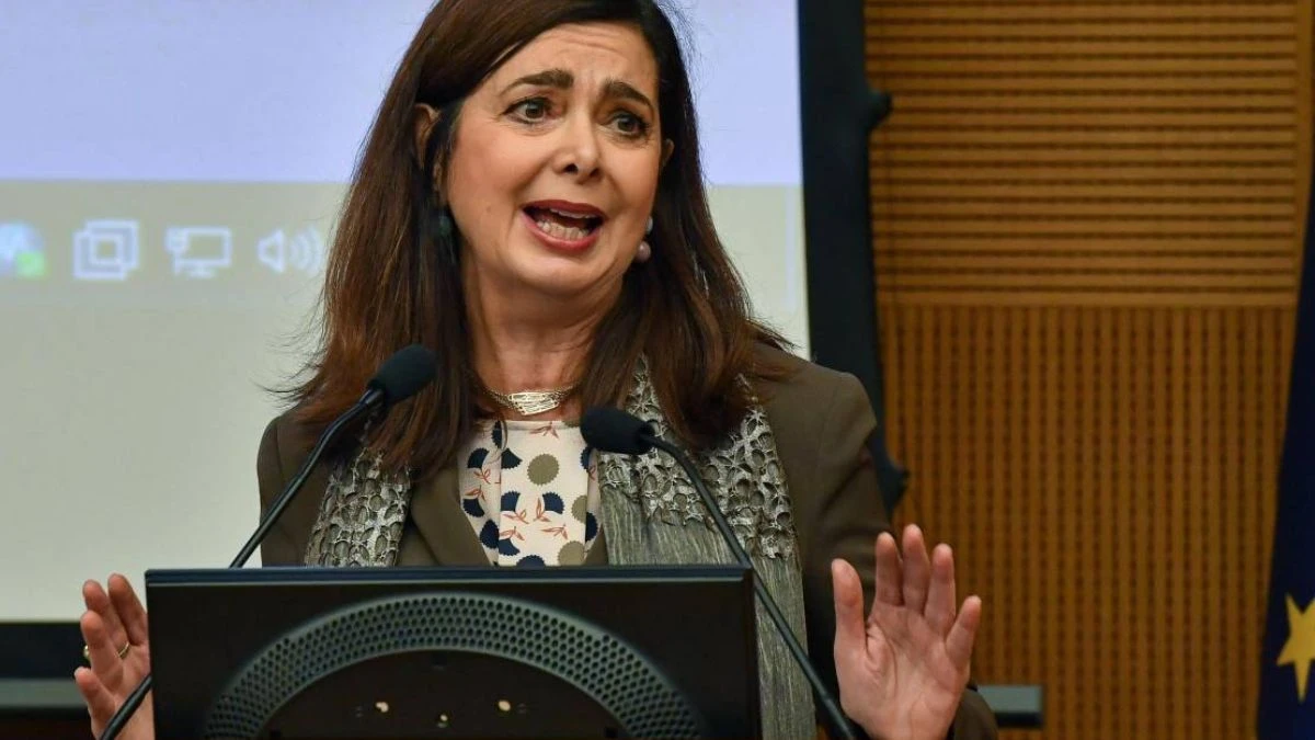 Cartabianca: Boldrini e Borghi in uno scontro infuocato su Trump e la difesa europea che lascia senza parole