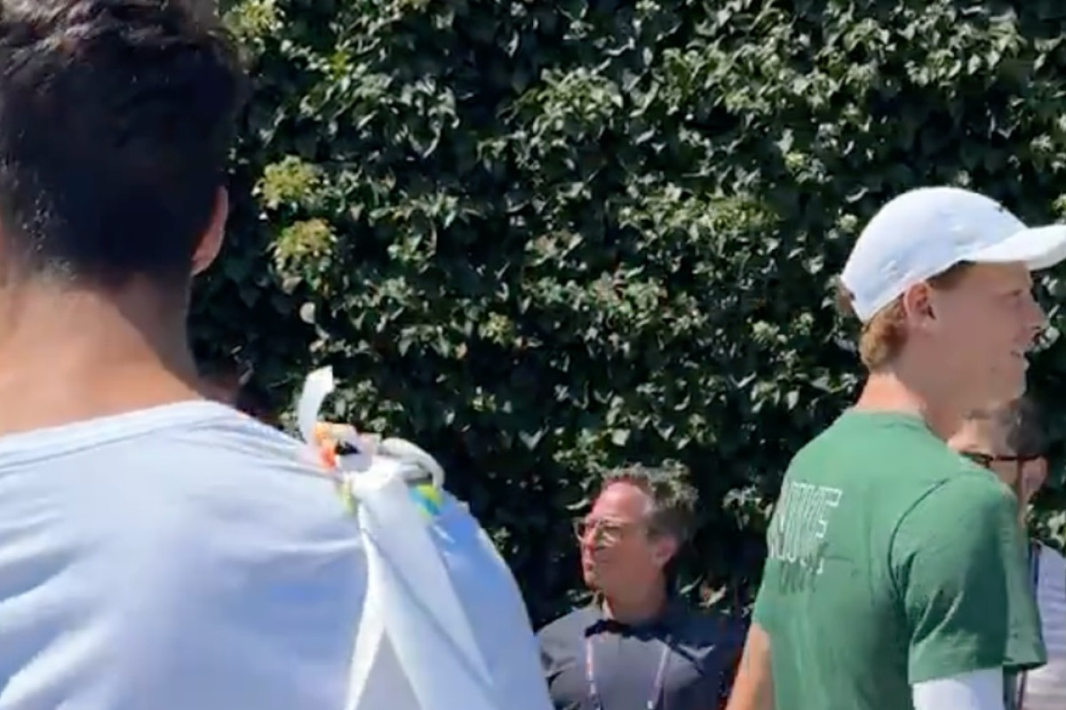 Sinner e Alcaraz: il confronto bollente prima della finale di Wimbledon tra rispetto e tensione crescente