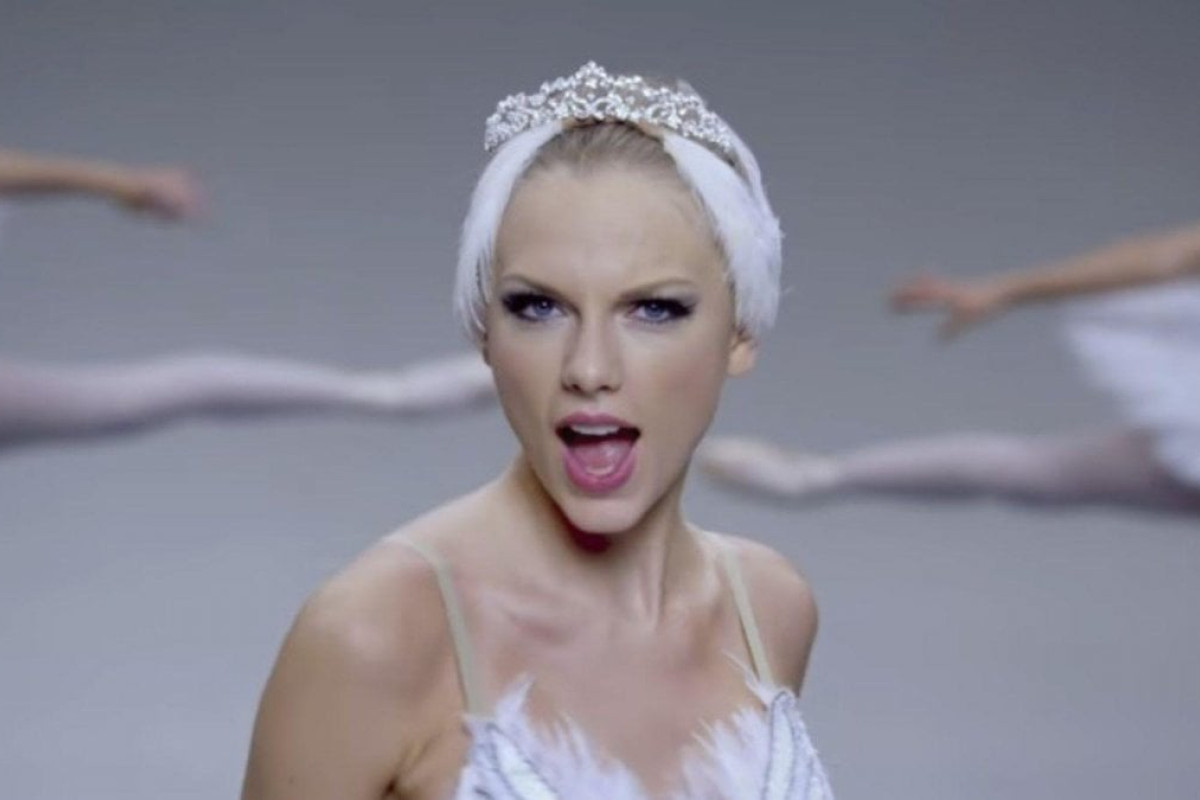 Wildest Dreams: Alexander Skarsgård è davvero il misterioso destinatario della nuova canzone di Taylor Swift?