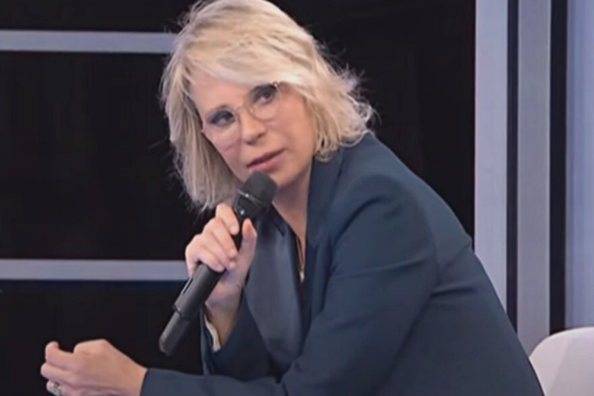 Amici 24: il retroscena del clamoroso litigio tra Trigano e Maria De Filippi a un mese dalla finale