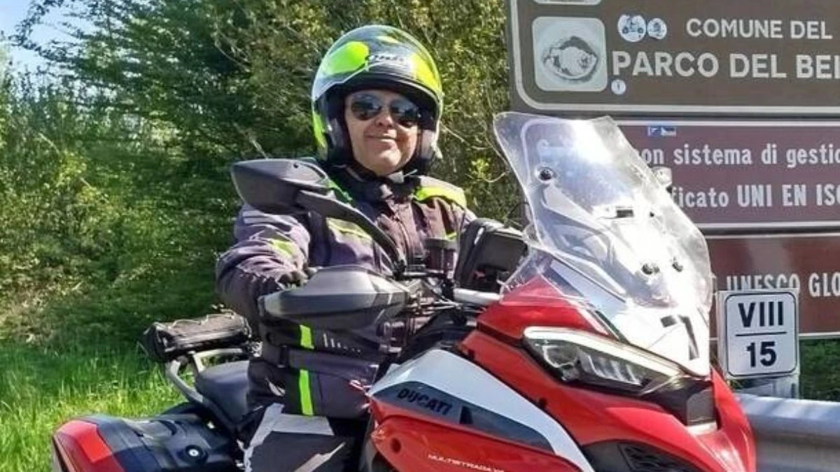 Omar Farang Zin: il motociclista di 48 anni ucciso da un’orsa mentre scattava un selfie nei Carpazi
