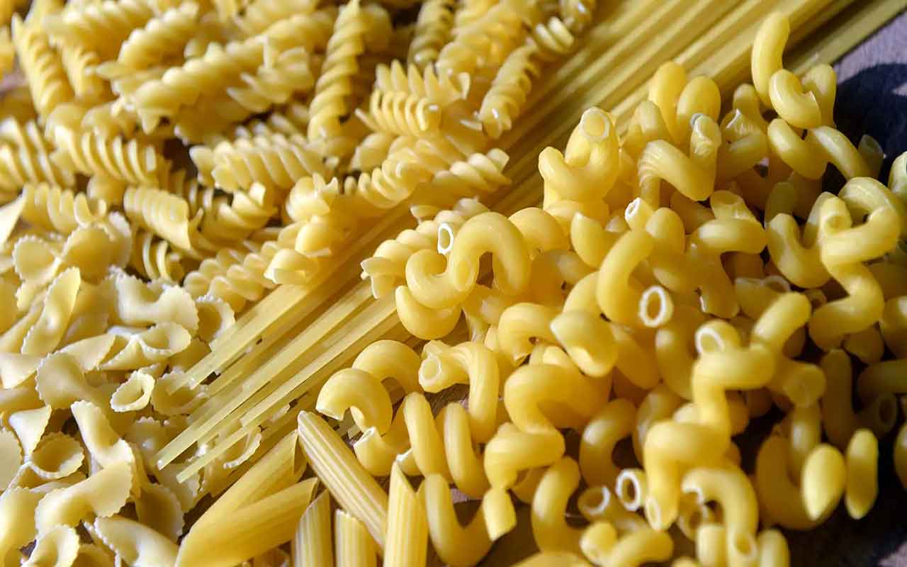 Scopri cosa succede al tuo corpo se elimini pane e pasta: le sorprendenti conseguenze che non ti aspetti!