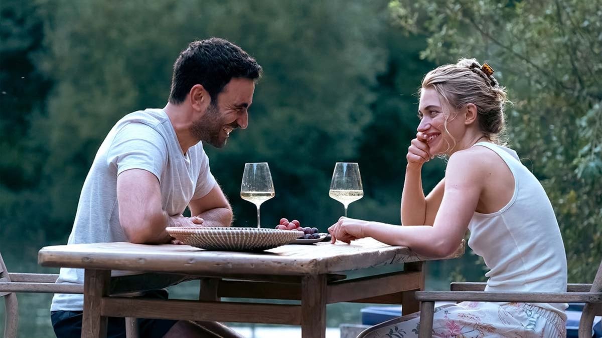 All Of You: Scopri il film romantico con Brett Goldstein e Imogen Poots, in arrivo su Apple TV+ il 26 settembre