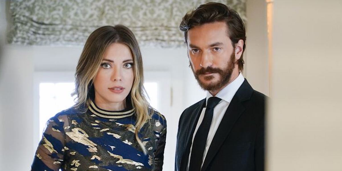 Forbidden Fruit: Yildiz in un ristorante mentre le tensioni familiari esplodono! Cosa succederà?