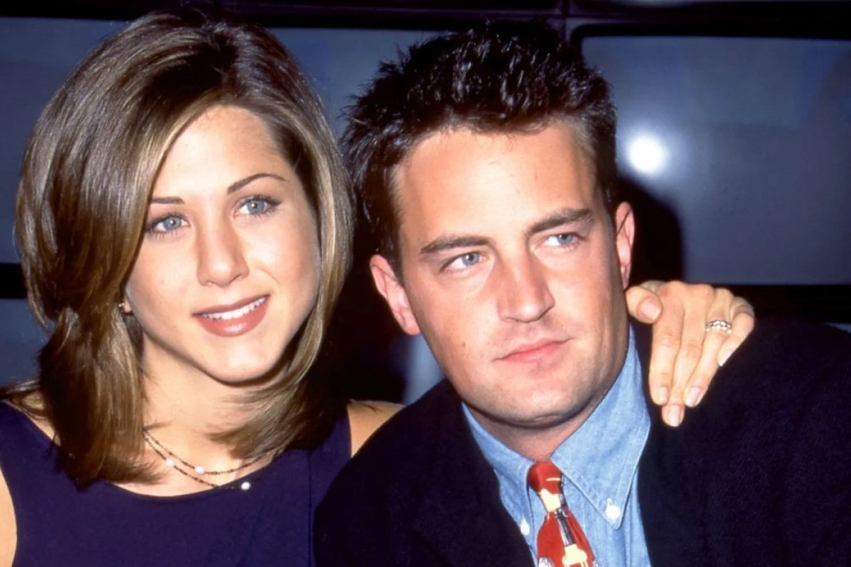 Friends: Jennifer Aniston parla della tristezza e della perdita di Matthew Perry, un addio toccante e inaspettato
