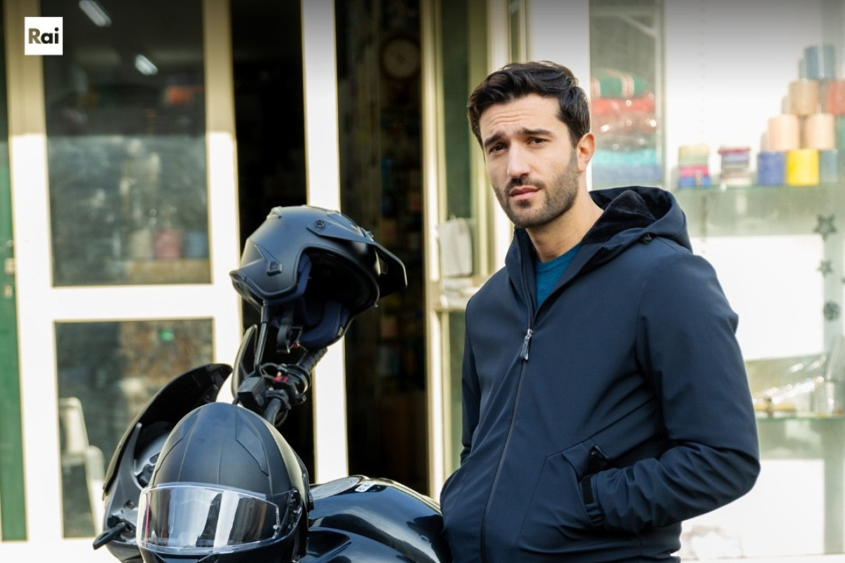 Un posto al sole: Damiano affronta incertezze e svelamenti sorprendenti prima della pausa estiva