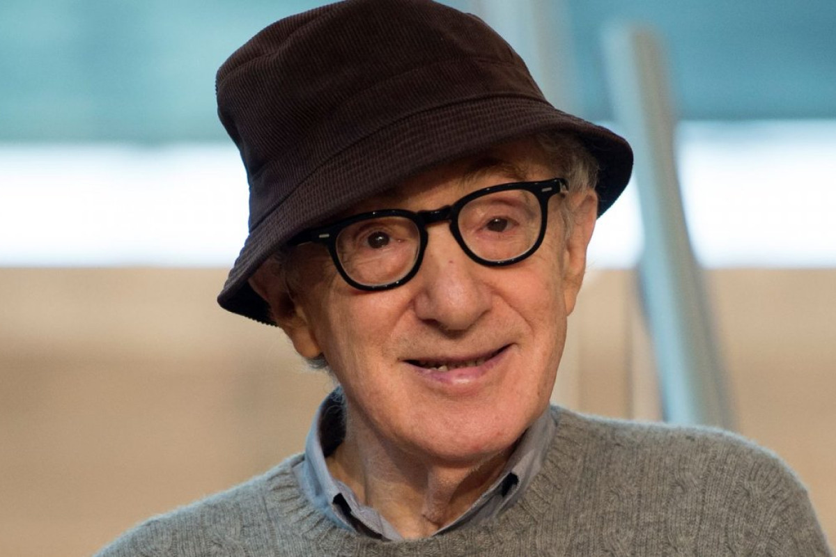 Woody Allen e il cinema russo: polemiche tra Mosca e San Pietroburgo in un clima di tensione geopolitica