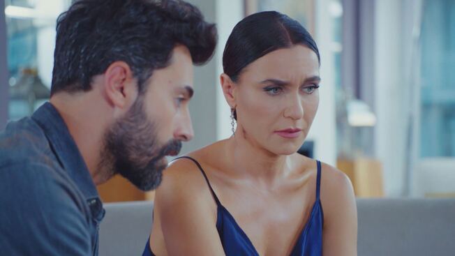 Forbidden Fruit: Ender rivede Cihan.
