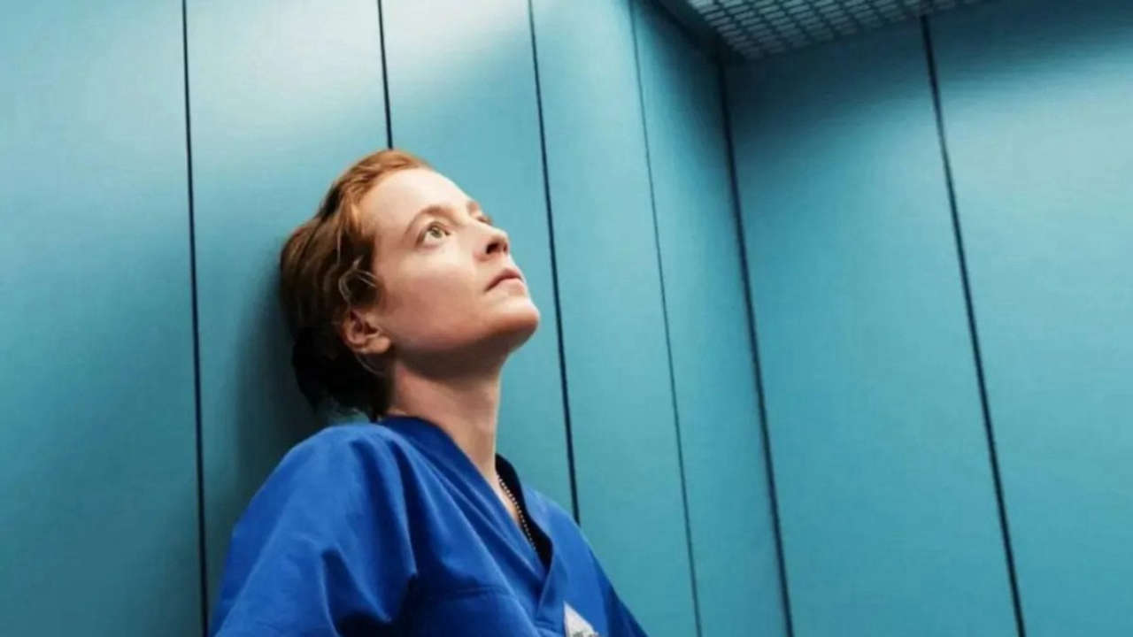 L’ultimo turno, la recensione del film diretto da Petra Volpe sul grande schermo