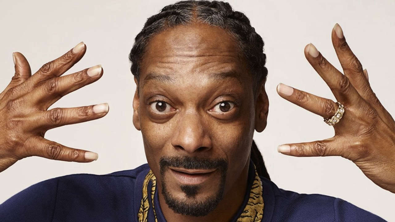 Snoop Dogg critico nei confronti di un film Disney per le tematiche LGBTQ+ e teme il cinema
