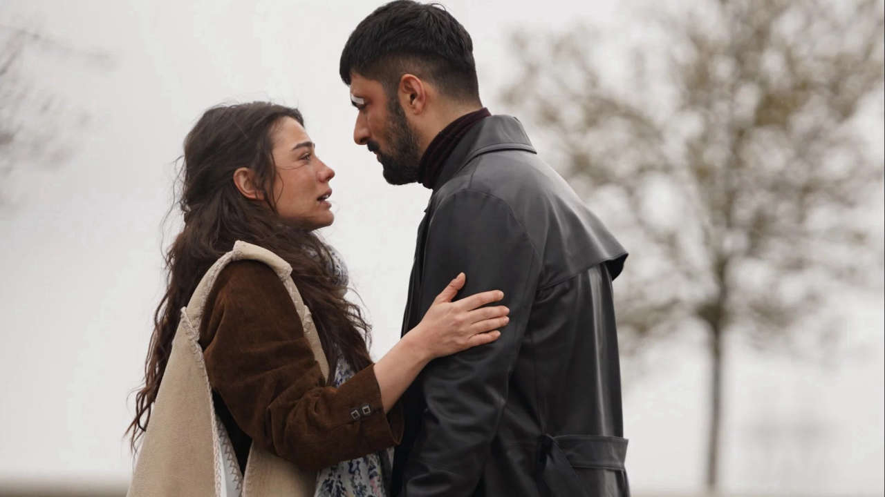 Io sono Farah si ferma a Ferragosto: cosa succede alla soap di Canale 5
