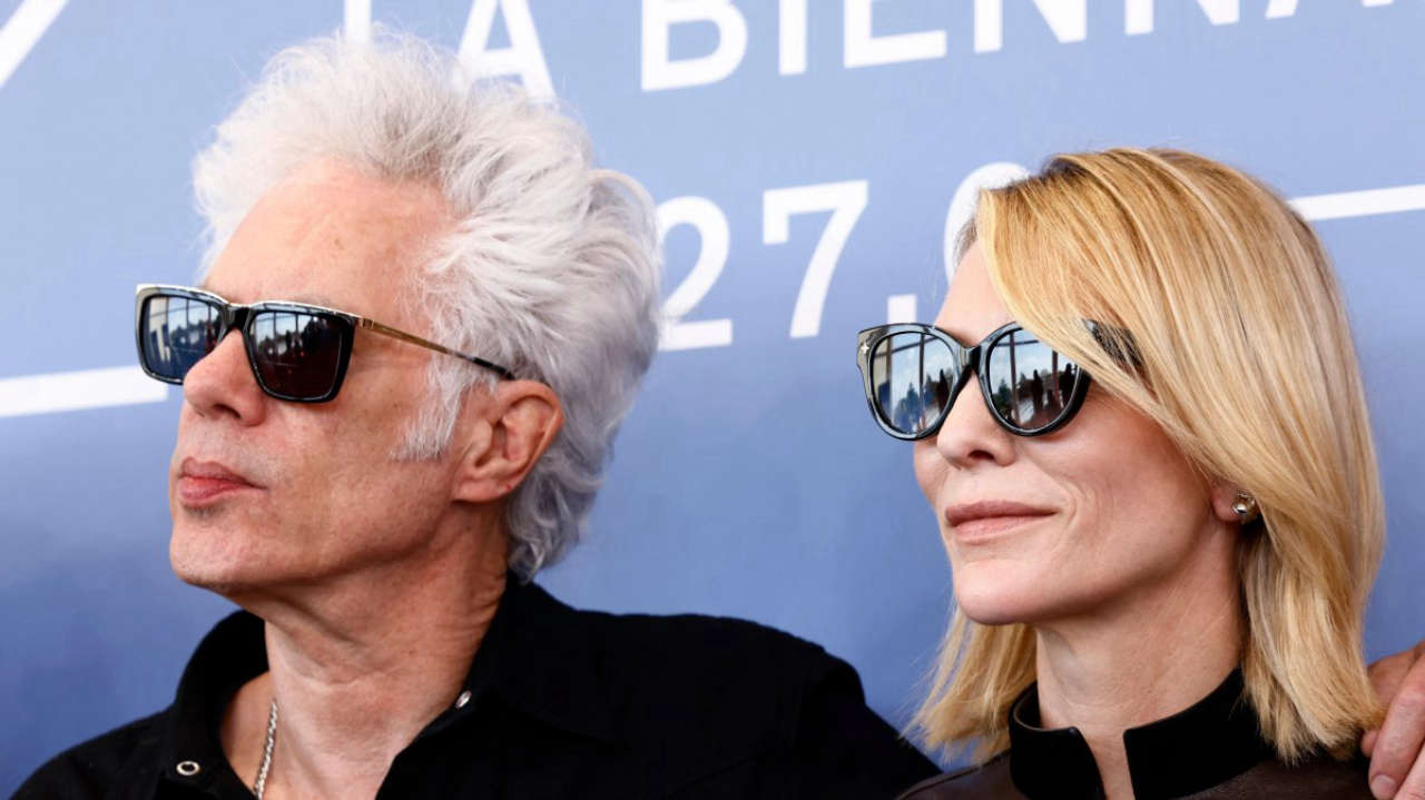 Jim Jarmusch critica le grandi aziende: i loro soldi sporchi sostengono i suoi film