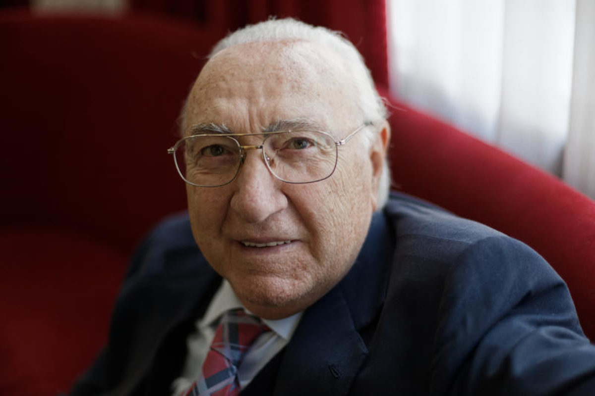 Pippo Baudo: La Scomparsa di un’Icona della Televisione Italiana e il Suo Eredità Indelebile