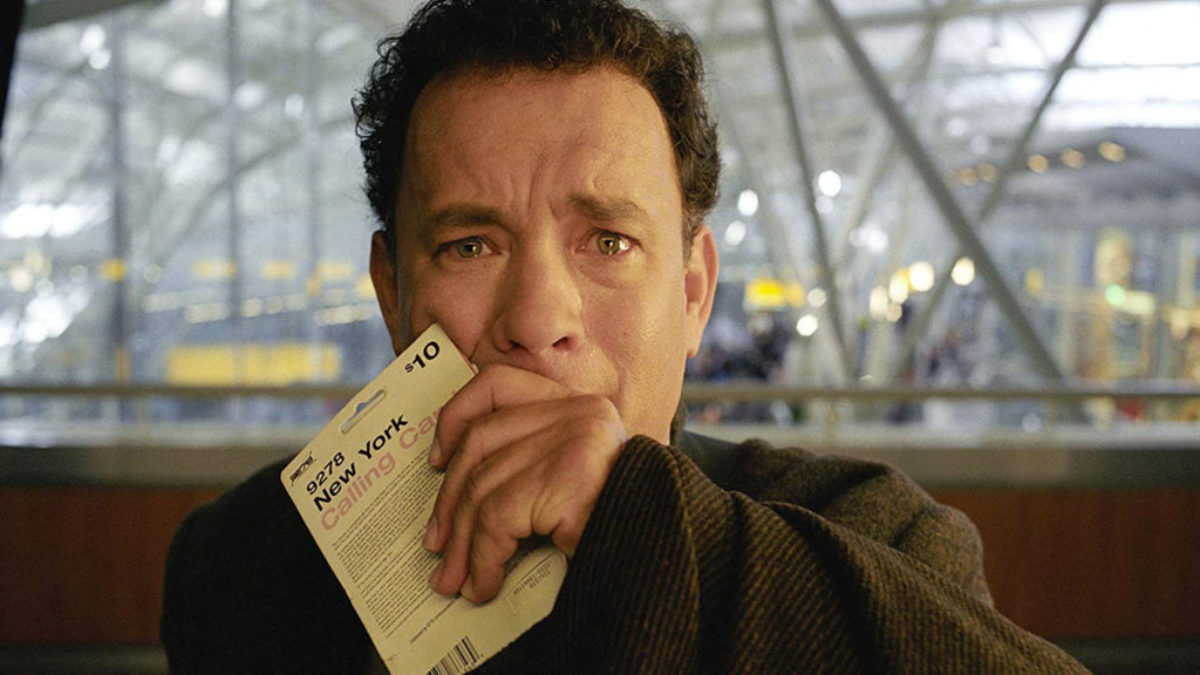 The Terminal di Spielberg in onda stasera su Rete 4 un viaggio emozionante nella resilienza umana