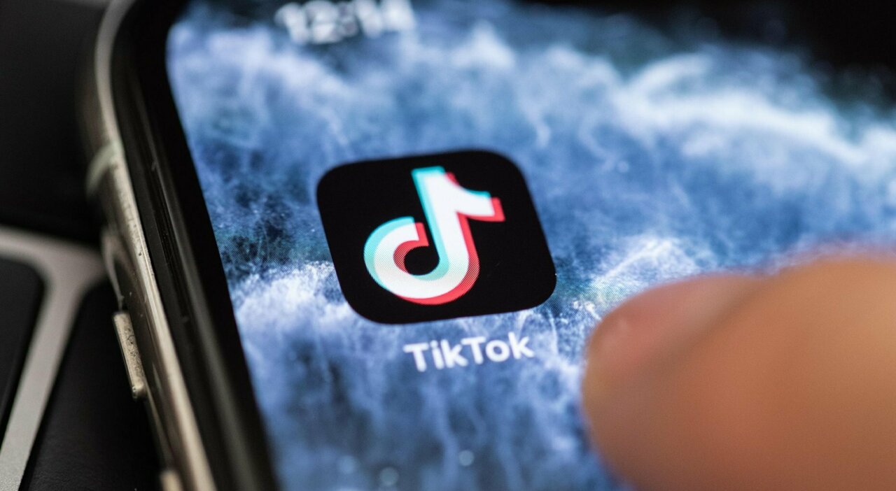 Preferenze di consenso e sostenibilità dei contenuti gratuiti nel mondo digitale