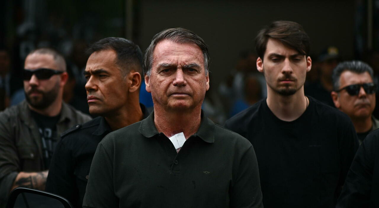 Ex Presidente Bolsonaro Ricoverato Urgente per Problemi di Salute e Condizioni Critiche