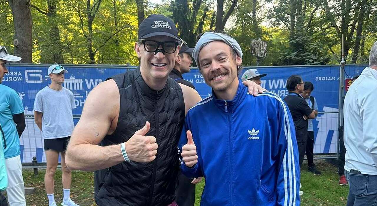 Harry Styles sorprende a Berlino con una maratona da incognito e un tempo record