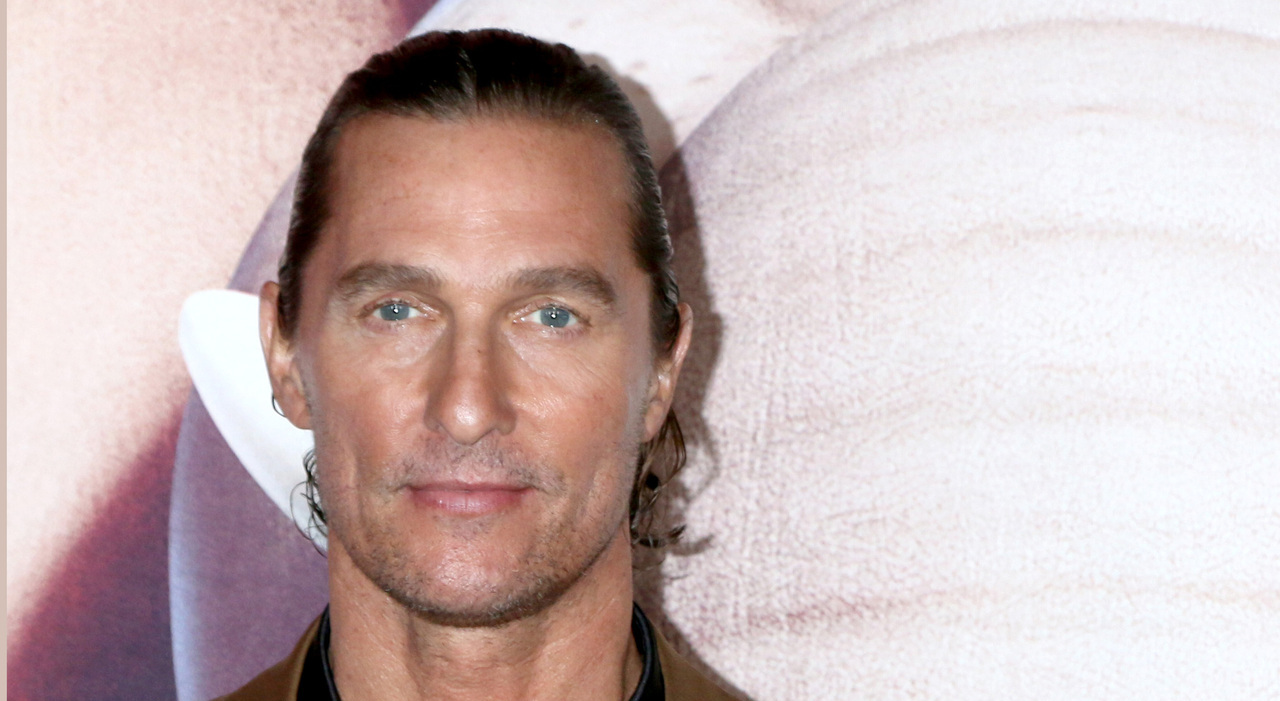 Matthew McConaughey racconta la drammatica scomparsa del padre e l’impatto della richiesta della madre Kay