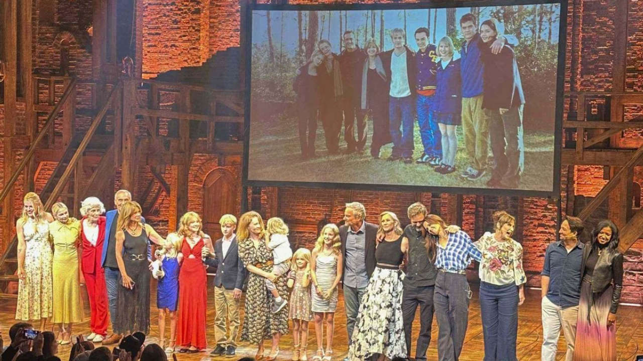 Dawson’s Creek, reunion emozionante per il cast e i fan con la presenza di James Van Der Beek e famiglia