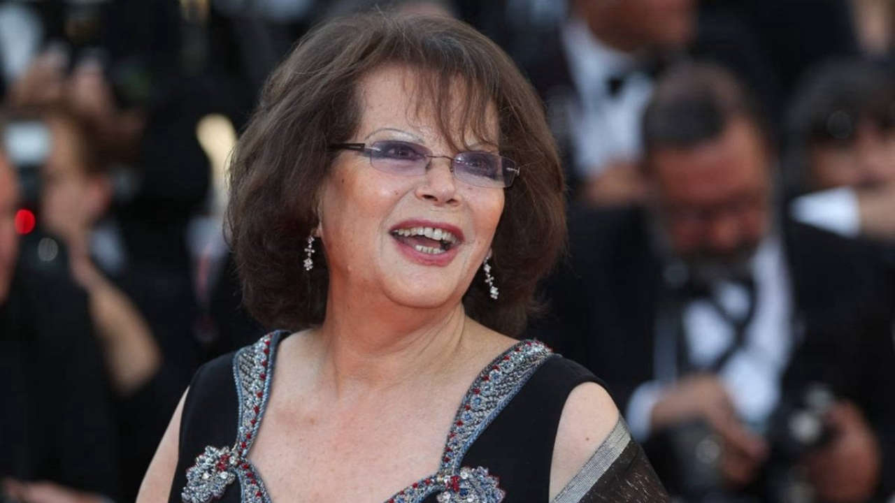 Claudia Cardinale, icona de Il Gattopardo, 8½ e C’era una volta il West, è morta a 87 anni