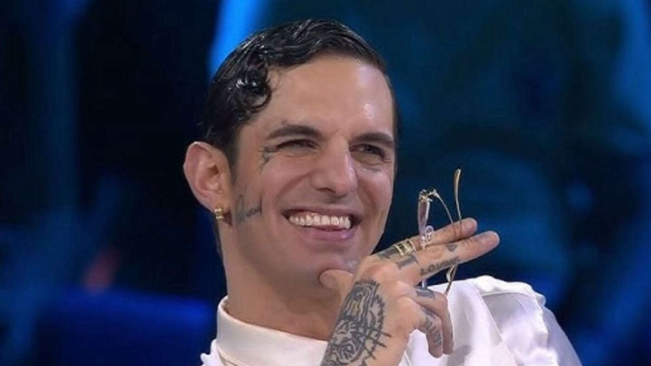 X Factor, Jake La Furia rivela i messaggi di incoraggiamento di Achille Lauro per oggi
