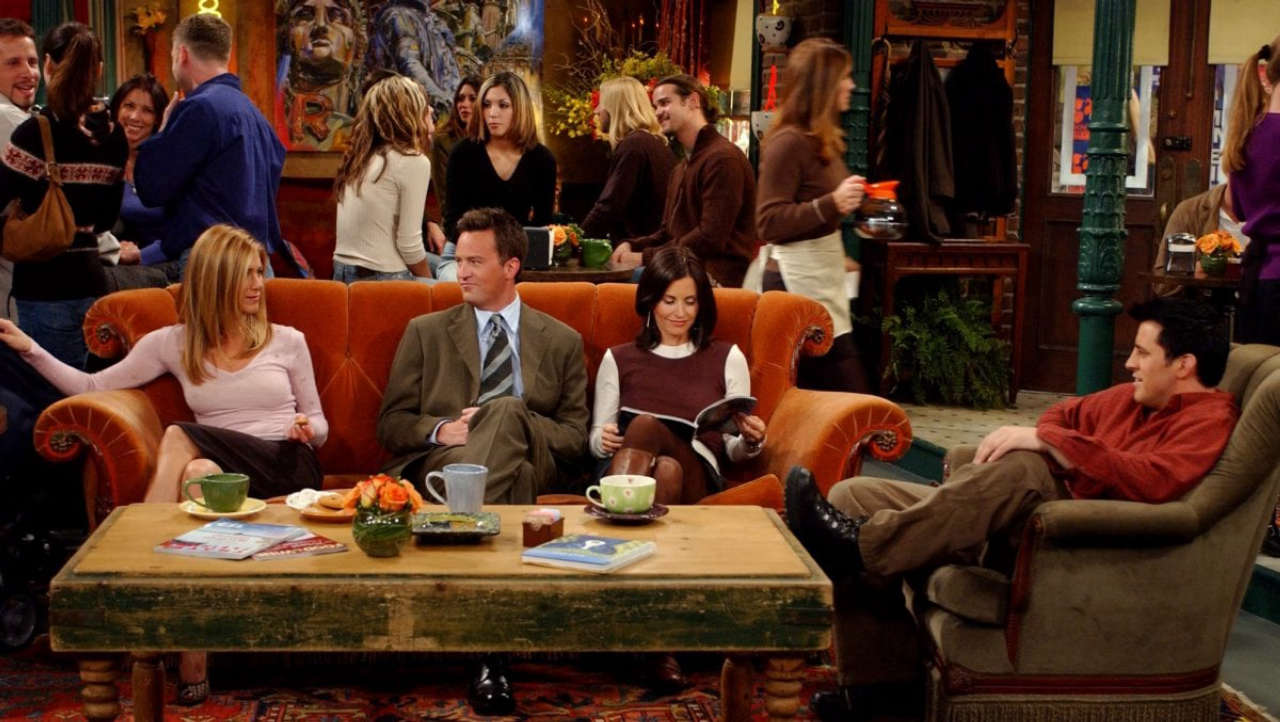 Dal Central Perk al Peach Pit, i pub e ristoranti più iconici delle serie tv da scoprire