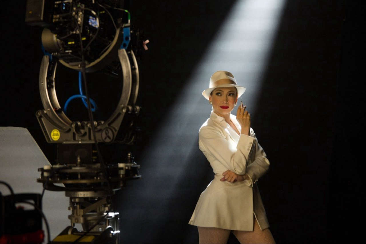 Jennifer Lopez: Kiss of the Spider Woman necessario in un momento di demonizzazione per latini e queer