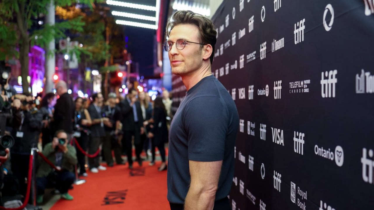 Chris Evans definito ‘attore fallito’, il suo video di reazione conquista il web