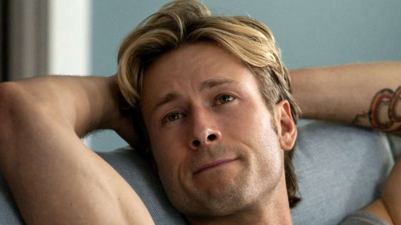 Chad Powers, la nuova commedia sportiva con Glen Powell nel ruolo di un atleta sotto copertura