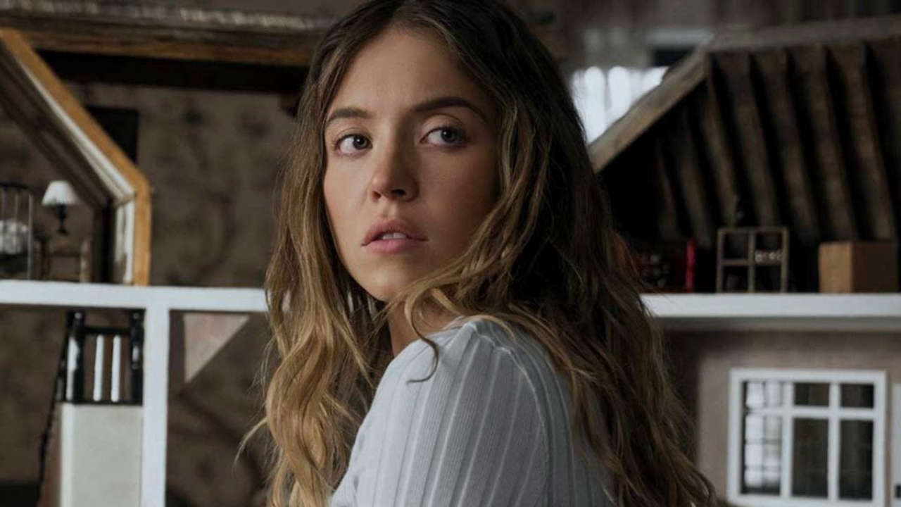 The Housemaids, Michele Morrone sorprendente giardiniere di Amanda Seyfried nelle prime foto