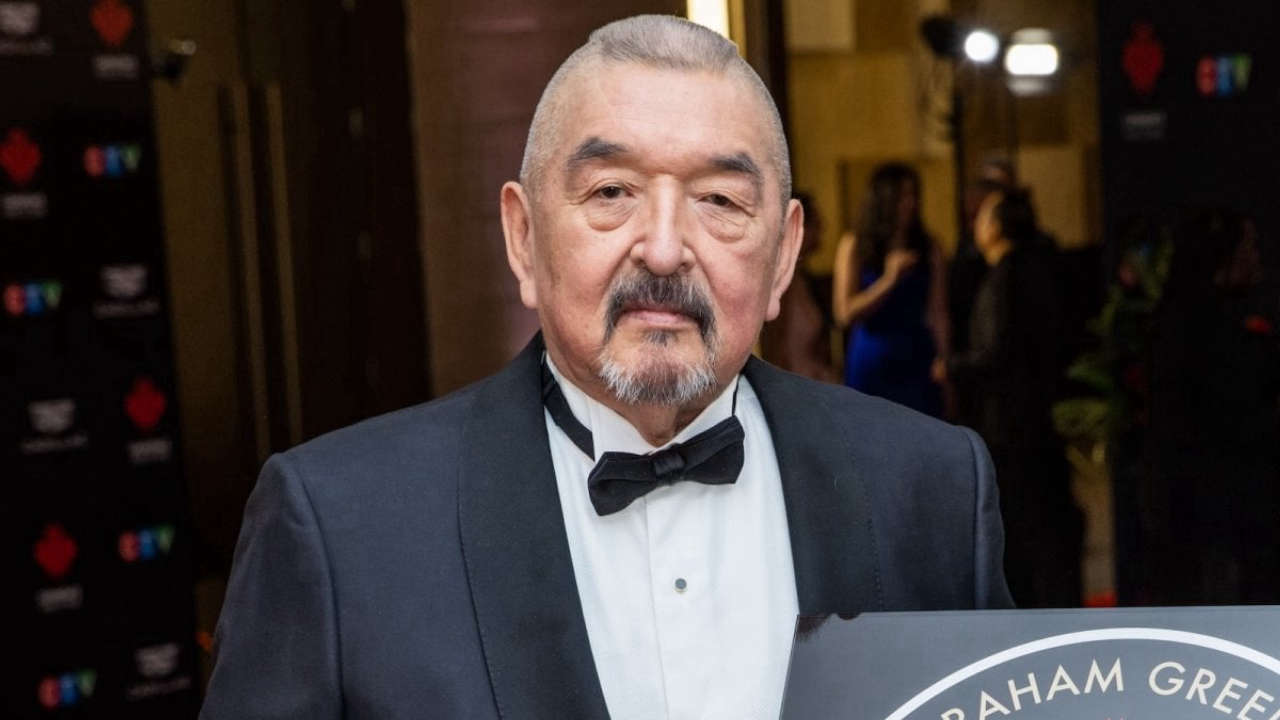 Morto Graham Greene, noto Uccello Scalciante di Balla coi lupi e pioniere degli attori nativi