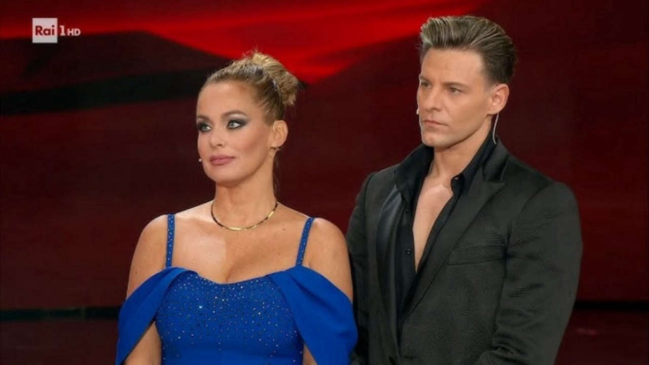 Ballando con le Stelle, Sonia Bruganelli commenta Nancy Brilli e scatena reazioni furiose