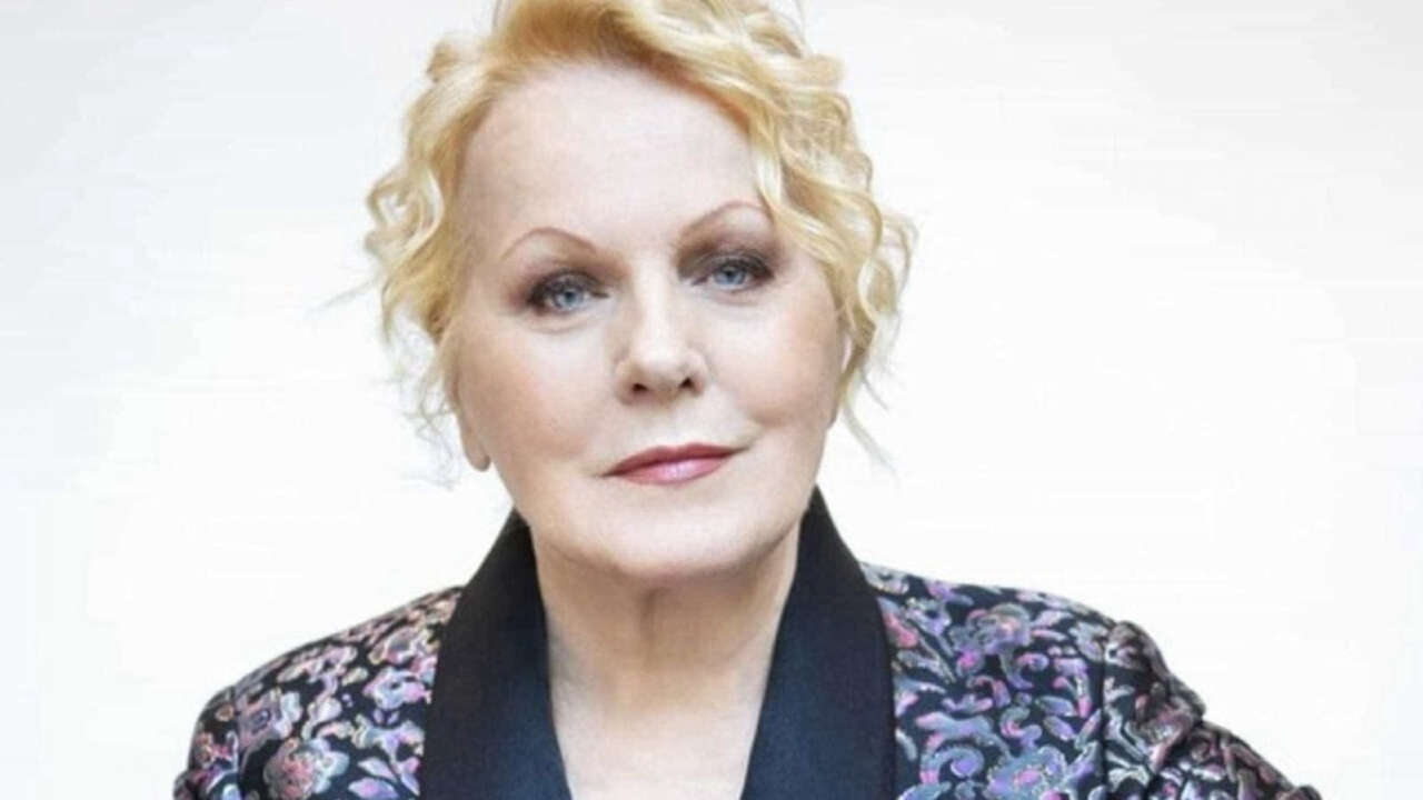 Verissimo, polemiche sul debutto di Silvia Toffanin e la diffida che coinvolge Katia Ricciarelli