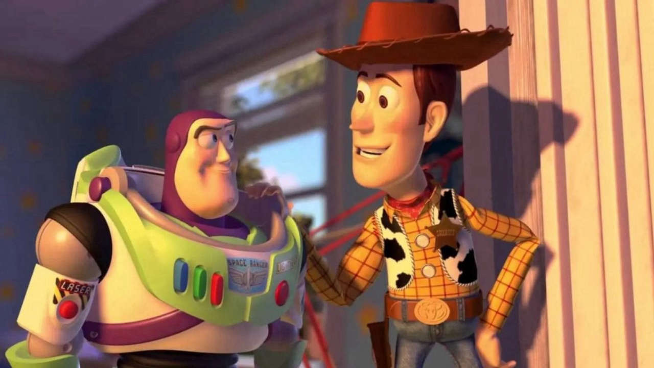 Toy Story 5, il regista annuncia possibili ritorni di Woody e Buzz in futuri sequel