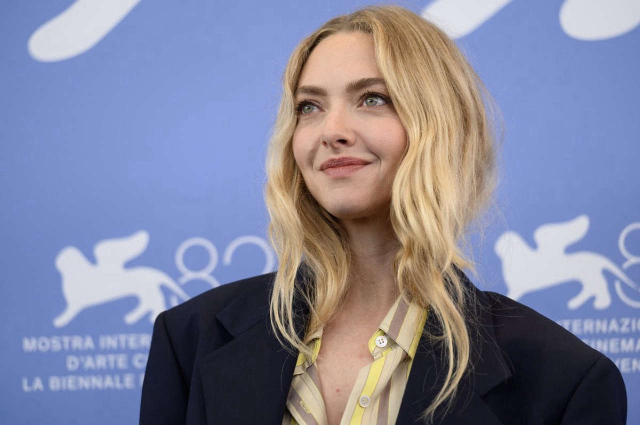 The Testament of Ann Lee, Amanda Seyfried rivela il suo consiglio alla regista sull’attrice ideale