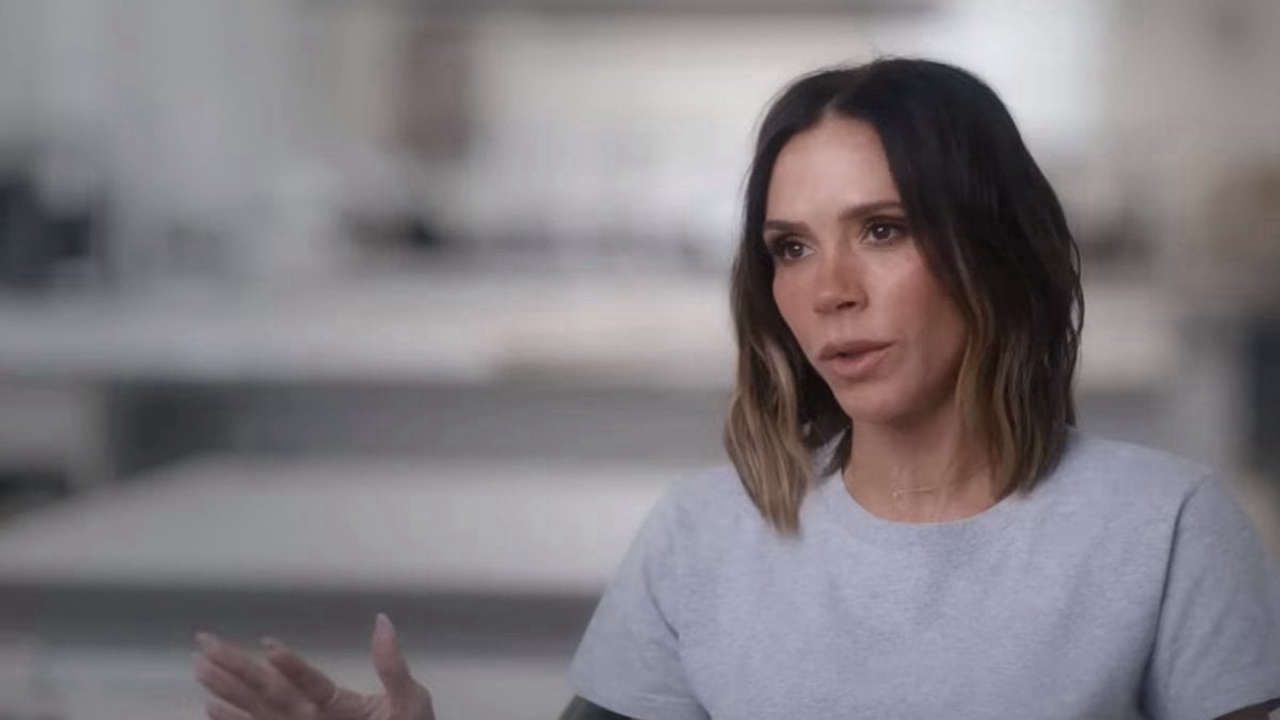 Victoria Beckham racconta le sfide nel mondo della moda nel trailer della docuserie Netflix