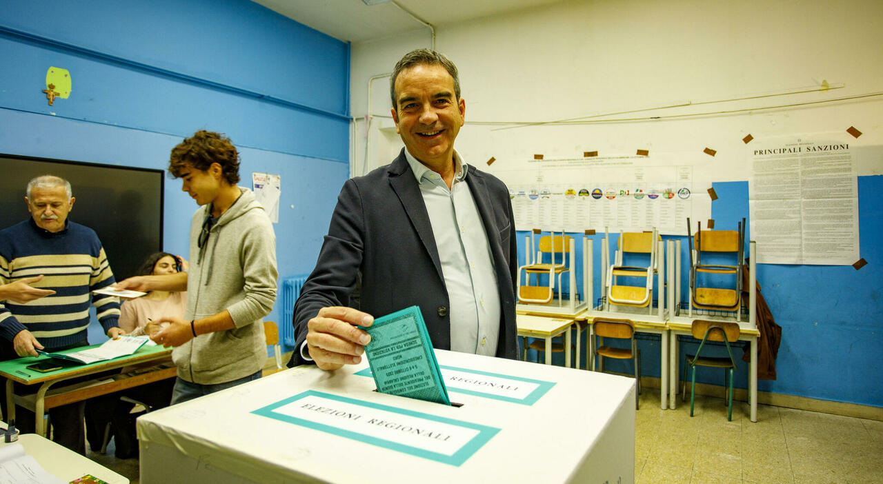 Elezioni Anticipate in Calabria: I Candidati in Campo e i Dati di Affluenza al Voto