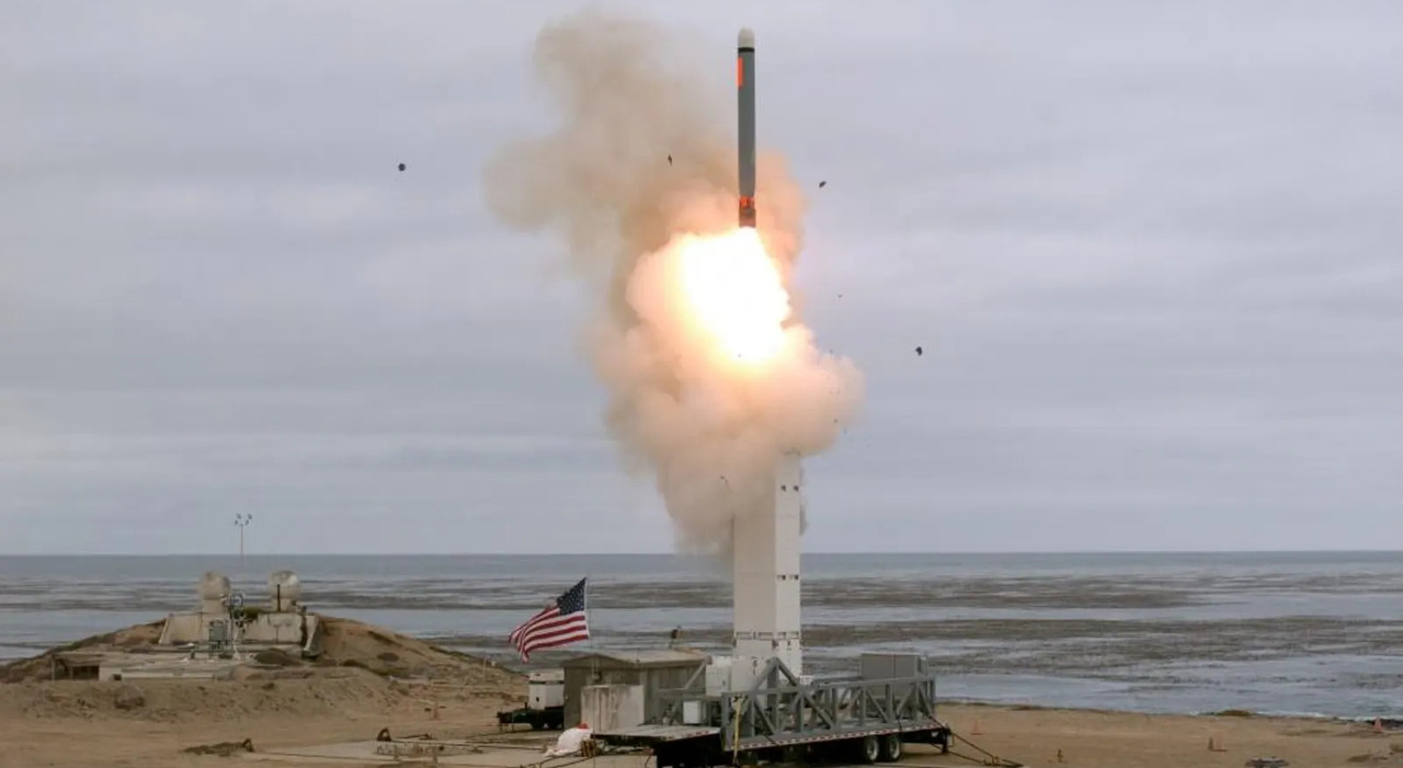 Tensioni Europee: Rischi di Conflitto tra Russia e NATO Crescono con Accuse Incrociate e Incidenti Aerei