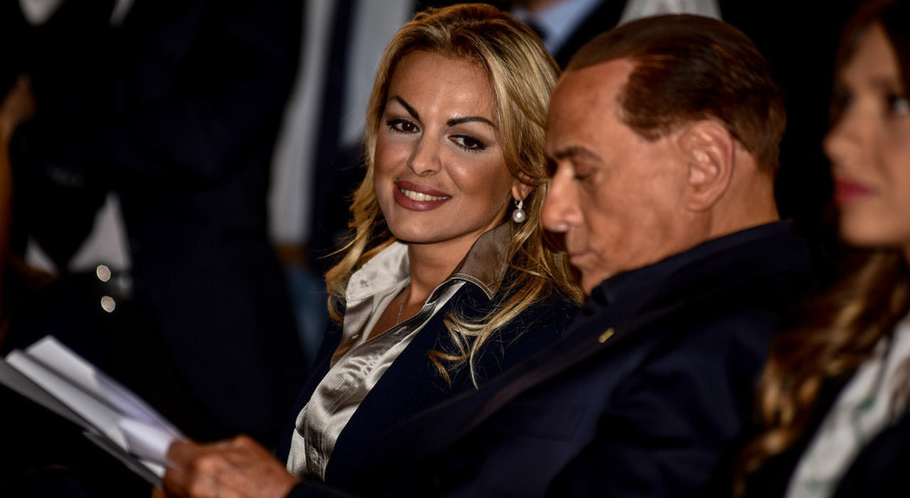 Francesca Pascale rivela segreti e gelosie della sua relazione con Silvio Berlusconi