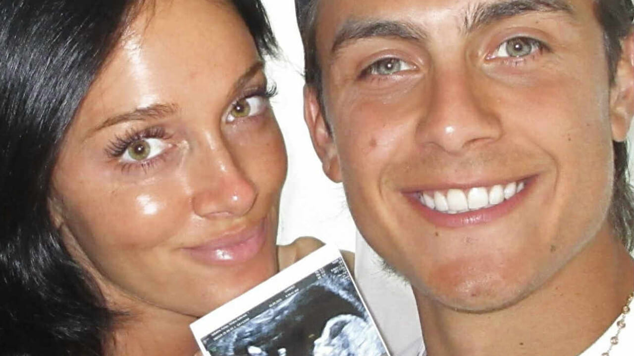 Dybala e Sabatini annunciano la gravidanza: in arrivo una bambina per la coppia del calcio italiano