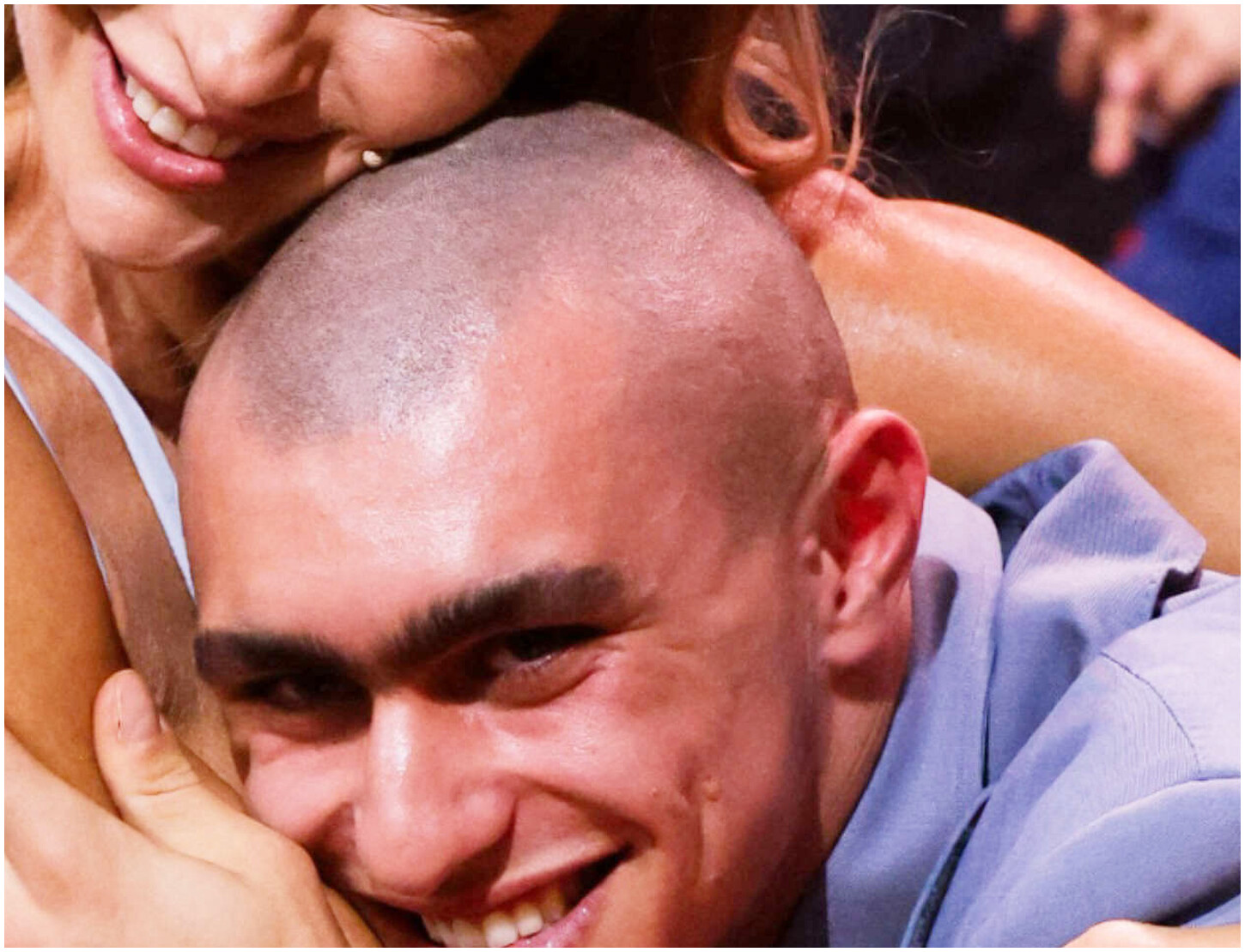 Achille Costacurta racconta il suo dramma tra arresto, tentato suicidio e l’amore per Martina Colombari Achille Costacurta racconta il suo dramma tra arresto, tentato suicidio e l’amore per Martina Colombari