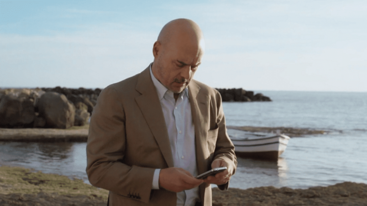 Rai 1 ripropone la storia di Montalbano: “La giostra degli scambi” in onda questa sera