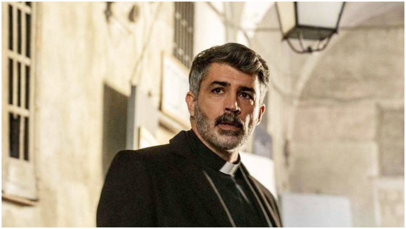 Noi del Rione Sanità racconta la vita di Don Antonio Loffredo nella fiction di Rai 1 Noi del Rione Sanità racconta la vita di Don Antonio Loffredo nella fiction di Rai 1